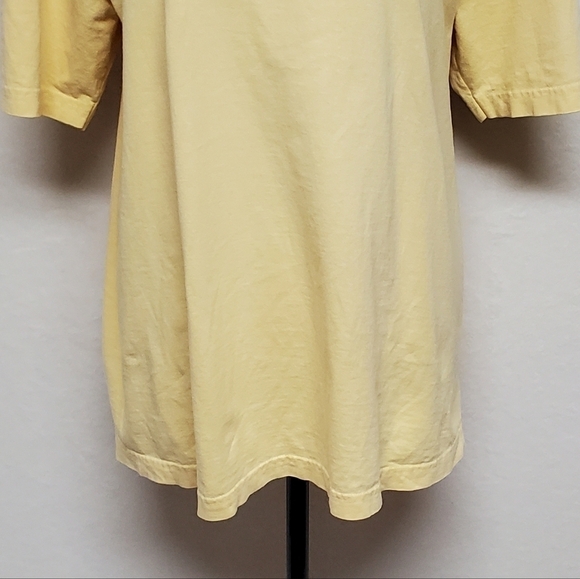 VINTAGE 90's/Y2K Tommy Hilfiger Butter Yellow Spell Out Short Sleeve Graphic Tee - Picture 6 of 12